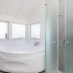 Nyaraló 4 Star Holiday Home In Lokken