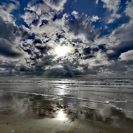 Seaside Panorama Retreat - By Traum Ferienwohnungen Дом отдыха Лёккен